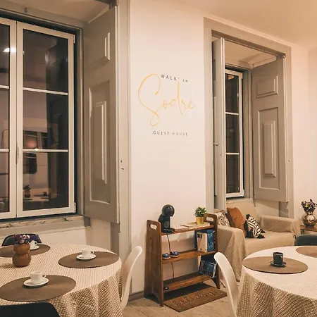 Walk'in Sodre Hostel